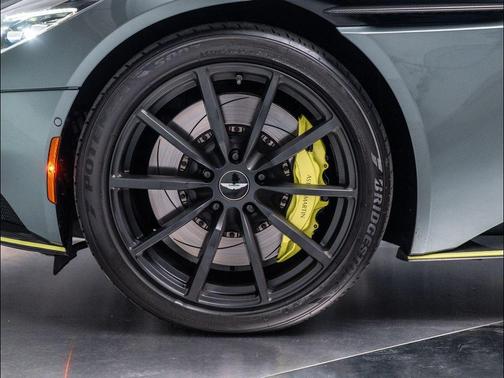 2019 Aston Martin DB11 AMR