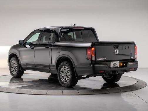 2019 Honda Ridgeline Black Edition