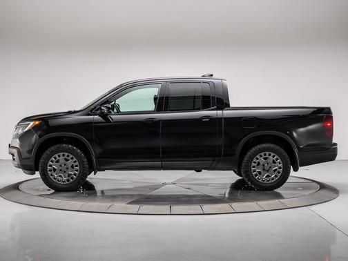 2019 Honda Ridgeline Black Edition