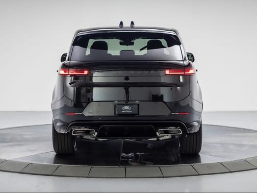 SANTORINI BLACK 2026 Land Rover Range Rover Sport SE