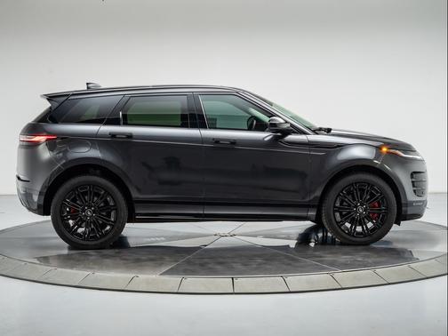 Carpathian Gray 2024 Land Rover Range Rover Evoque Dynamic SE