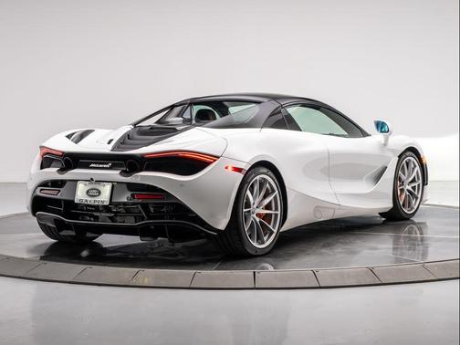 2020 McLaren 720S Luxury