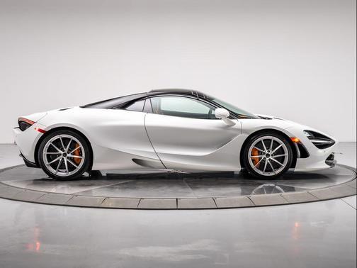 2020 McLaren 720S Luxury