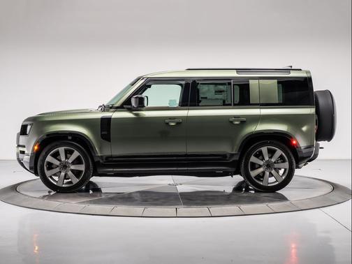 WOOLSTONE GREEN 2026 Land Rover Defender P400 X-Dynamic SE