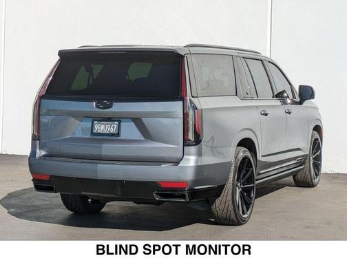 2022 Cadillac Escalade ESV Sport