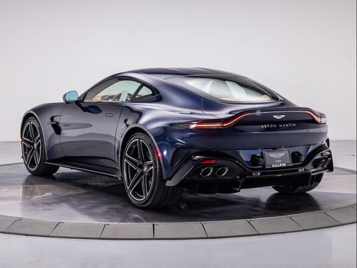 2026 Aston Martin Vantage 