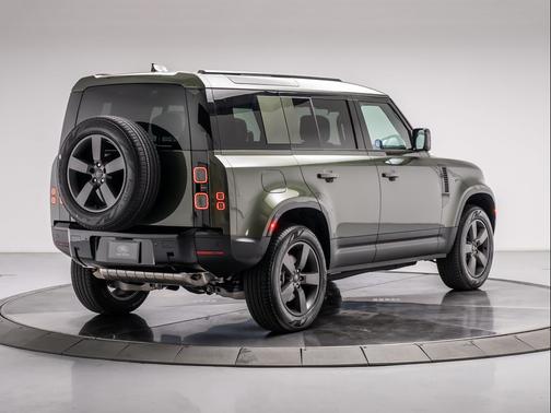 WOOLSTONE GREEN 2026 Land Rover Defender P300 S