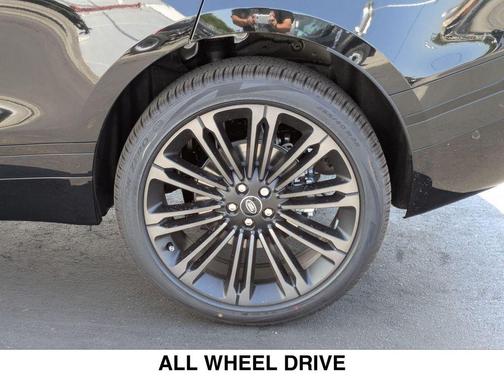 2026 Land Rover Range Rover Velar P400 Dynamic SE