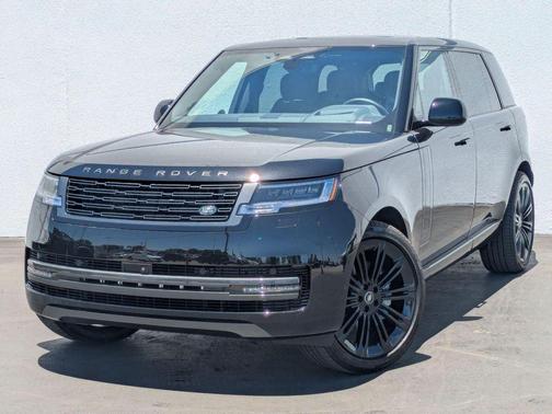 2025 Land Rover Range Rover P530 SE 7 Seat