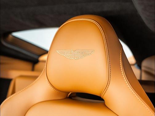 2026 Aston Martin Vantage 