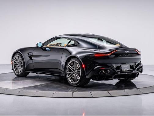 2026 Aston Martin Vantage 