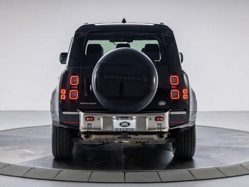 SANTORINI BLACK 2020 Land Rover Defender 110 X