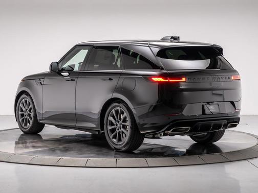 2026 Land Rover Range Rover Sport 5.0 Supercharged Dynamic