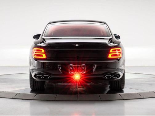 2021 Bentley Flying Spur V8