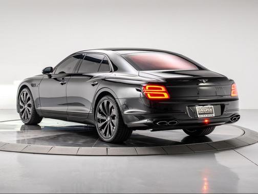 2021 Bentley Flying Spur V8