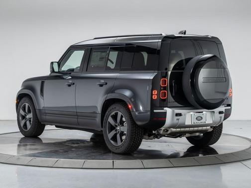 2025 Land Rover Defender P300