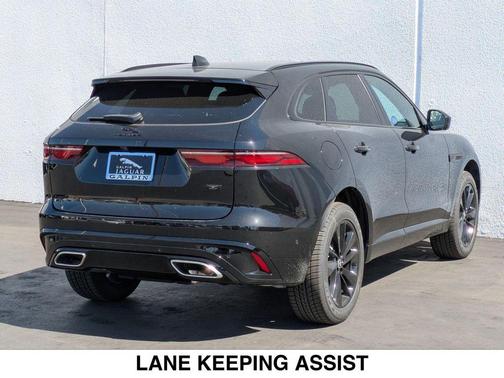 2026 Jaguar F-PACE P400 R-Dynamic S