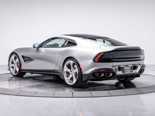 2025 Aston Martin Vanquish Base
