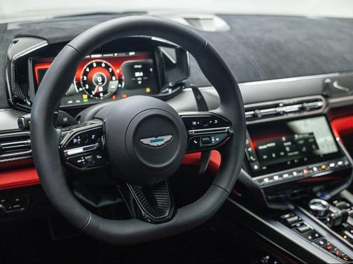 2025 Aston Martin Vanquish Base