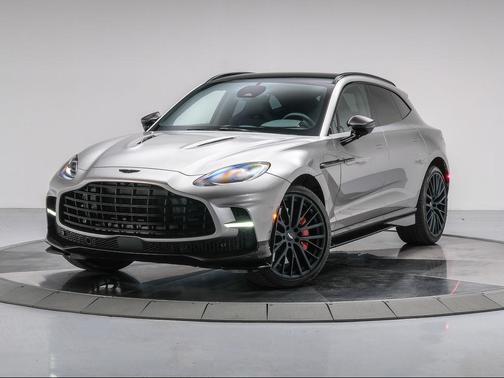2025 Aston Martin DBX 707