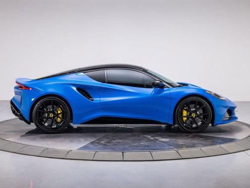 2024 Lotus Emira V6 First Edition
