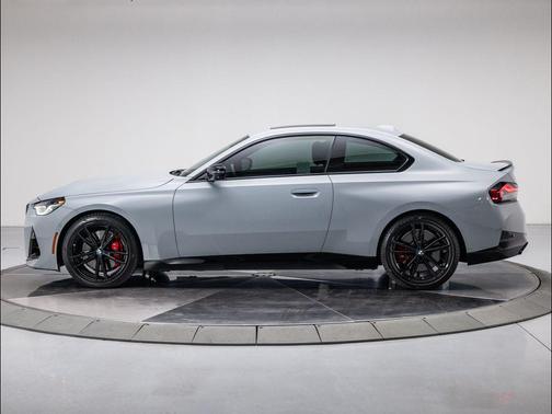2024 BMW M240 i