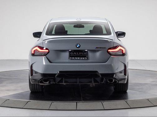 2024 BMW M240 i