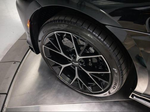 2026 Aston Martin DBX 707