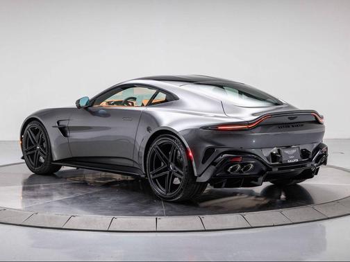 2026 Aston Martin Vantage 