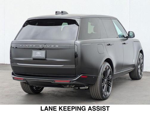 2025 Land Rover Range Rover P530 SE