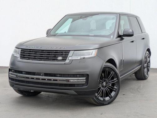 2025 Land Rover Range Rover P530 SE
