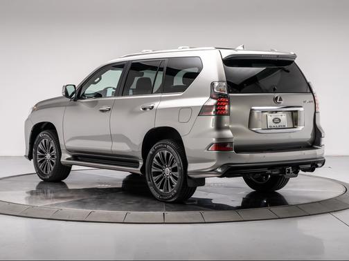 Atomic Silver 2023 Lexus GX 460 Premium