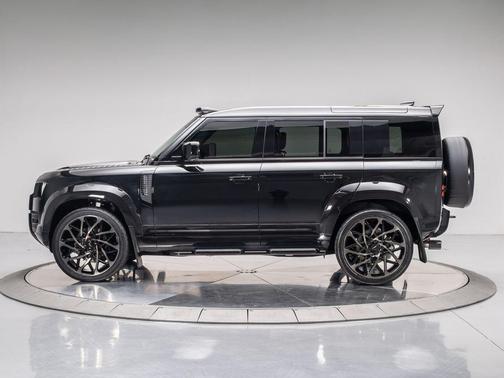 2025 Land Rover Defender 110 P500 X-Dynamic SE