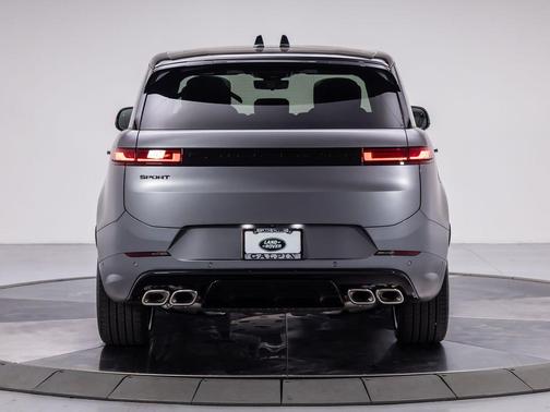 2025 Land Rover Range Rover Sport P530 Dynamic SE