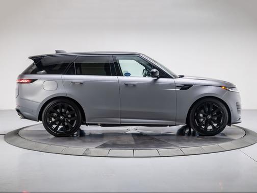 EIGER GREY 2025 Land Rover Range Rover Sport SE
