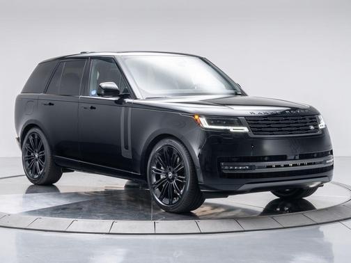 2025 Land Rover Range Rover P530 SE