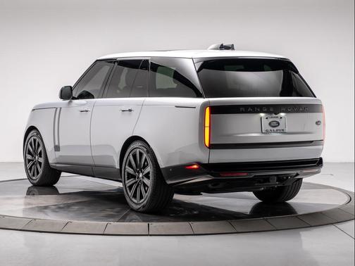 2023 Land Rover Range Rover P400 SE