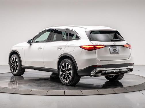 2025 Mercedes-Benz GLC 350e Base 4MATIC