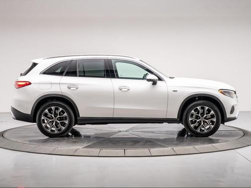 2025 Mercedes-Benz GLC 350e Base 4MATIC