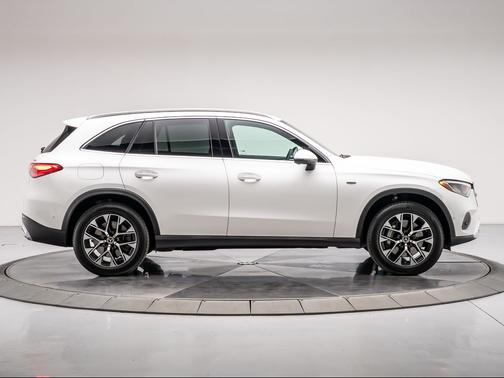 Polar White 2025 Mercedes-Benz GLC 350e Base 4MATIC