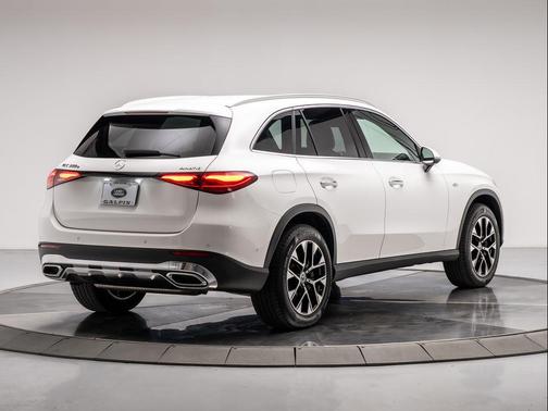 2025 Mercedes-Benz GLC 350e Base 4MATIC
