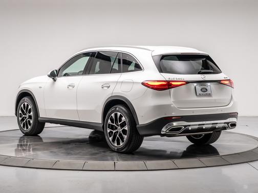 Polar White 2025 Mercedes-Benz GLC 350e Base 4MATIC