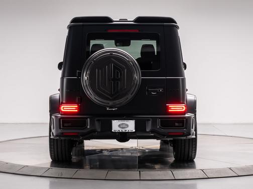 MANUFAKTUR Night Black Magno 2025 Mercedes-Benz AMG G 63 Base