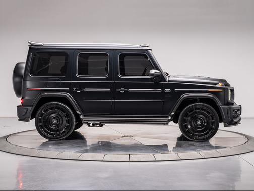MANUFAKTUR Night Black Magno 2025 Mercedes-Benz AMG G 63 Base