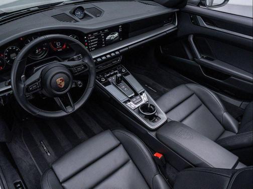 2024 Porsche 911 Targa 4S