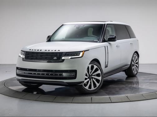 ETHEREAL FROST SILVER IN SATIN 2026 Land Rover Range Rover Autobiography LWB