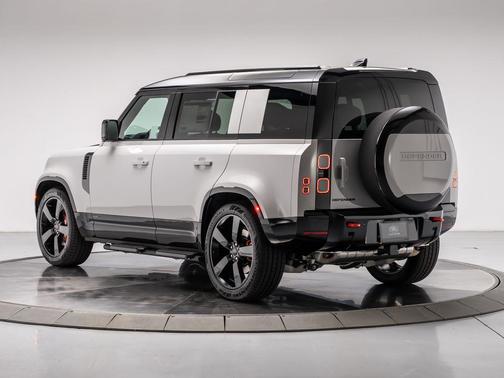 2026 Land Rover Defender X