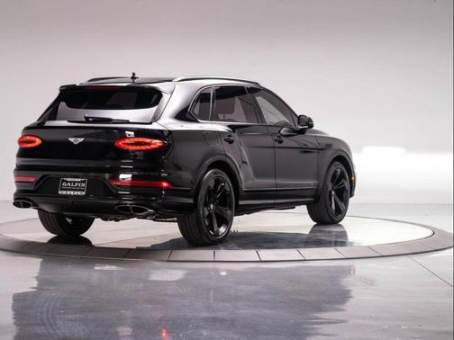 2022 Bentley Bentayga V8