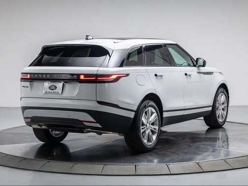 FUJI WHITE 2026 Land Rover Range Rover Velar P250 S