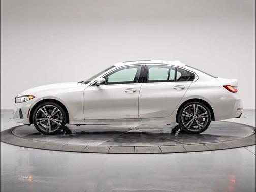 Alpine White 2024 BMW 330 i
